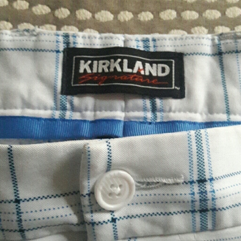 🏖 KIRKLAND Men's White and Blue Plaid Golf Shorts, 38 - Picture 3 of 6